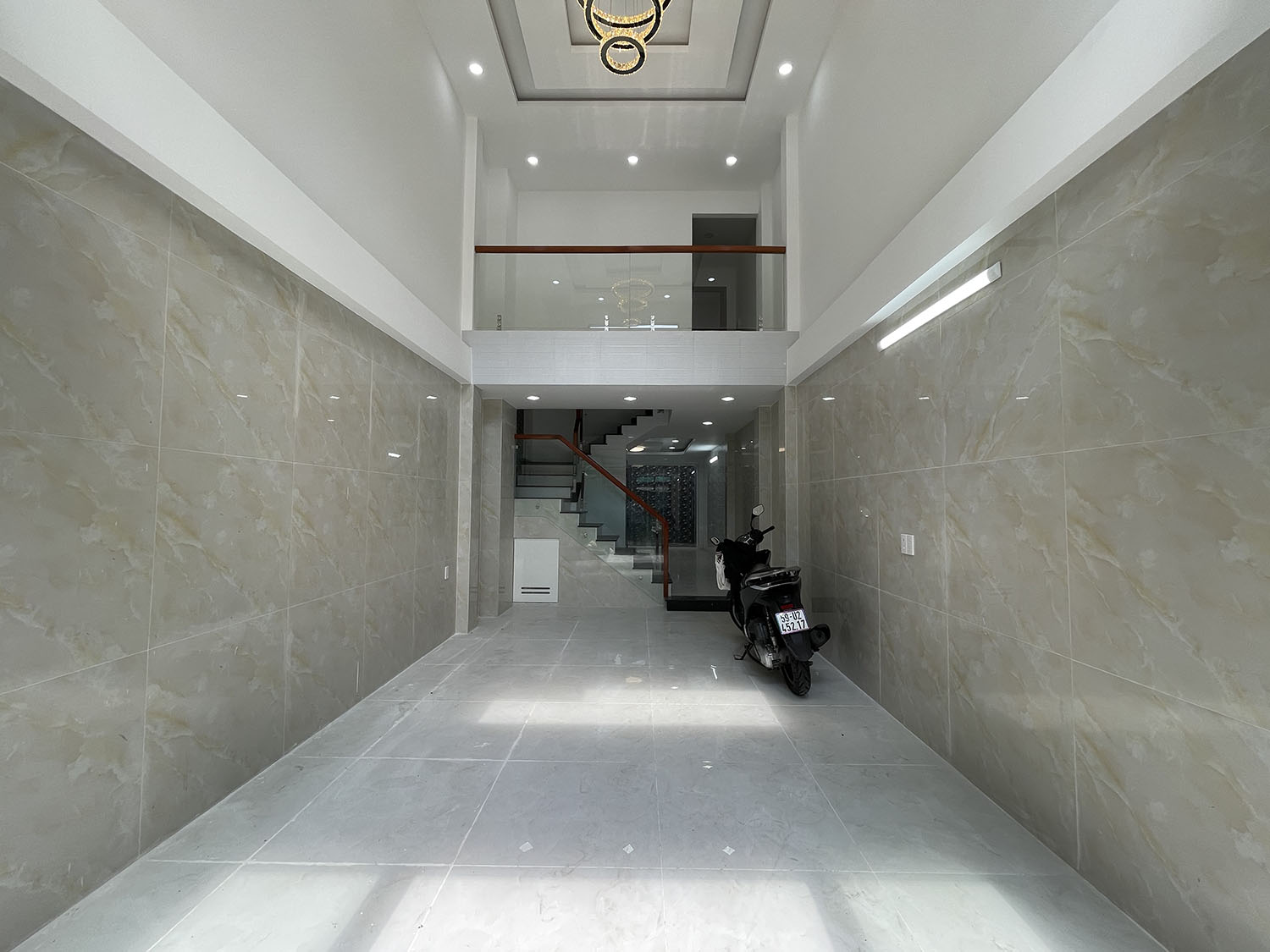 Tuyệt phẩm 3 lầu (4x15) 6 phòng t.kế Singapore, mới xây dựng, hẻm đẹp Phan Đình Phùng - gần PXLong